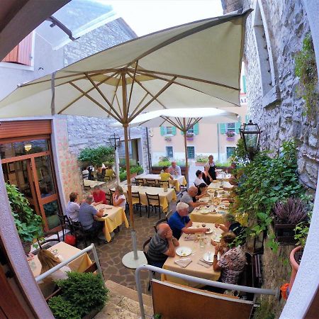 Albergo Speranza Spiazzi Di Monte Baldo Spiazzi Di Caprino Экстерьер фото
